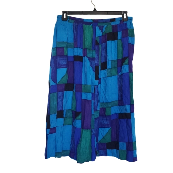 Karlie Sport skirt, Patchwork Design in Shades of Blue, Green, Black Size XXL. - Picture 3 of 5